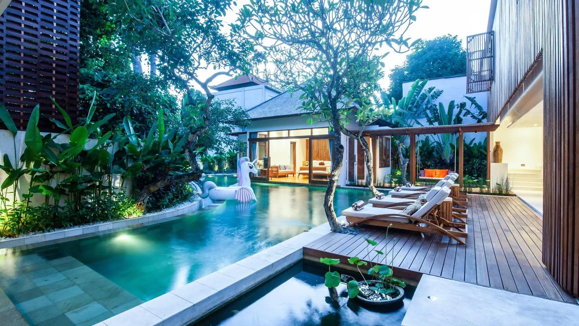 Seminyak Villa Paya Paya Luxury Near Beach-Potato Head