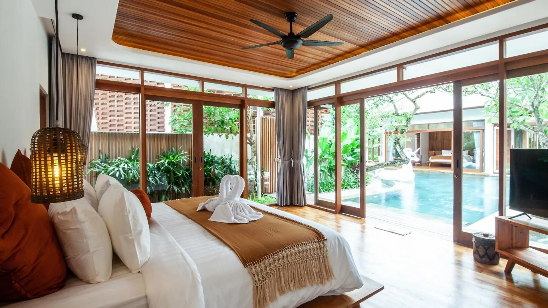 Seminyak Villa Paya Paya Luxury Near Beach-Potato Head