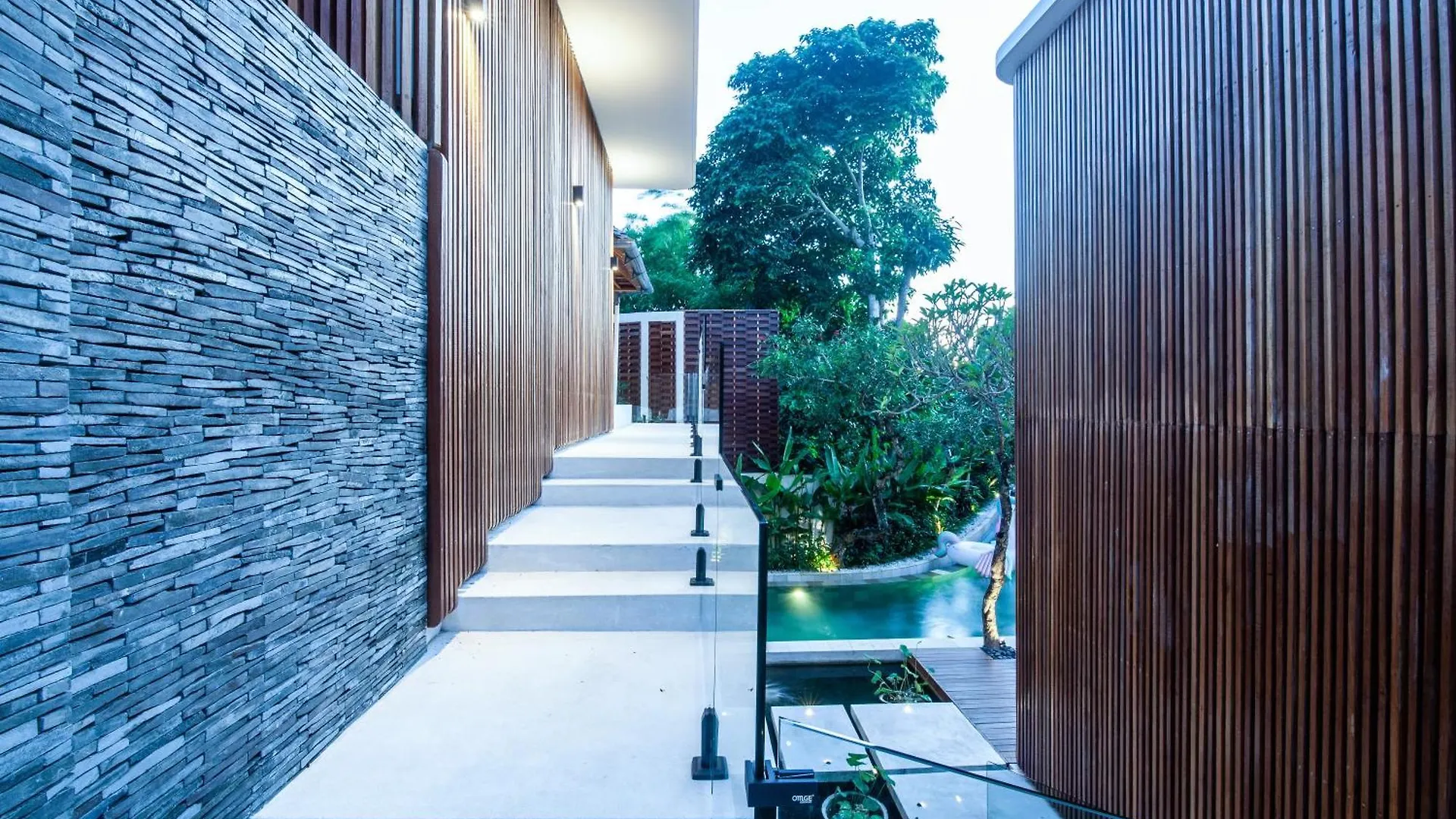Seminyak Villa Paya Paya Luxury Near Beach-Potato Head