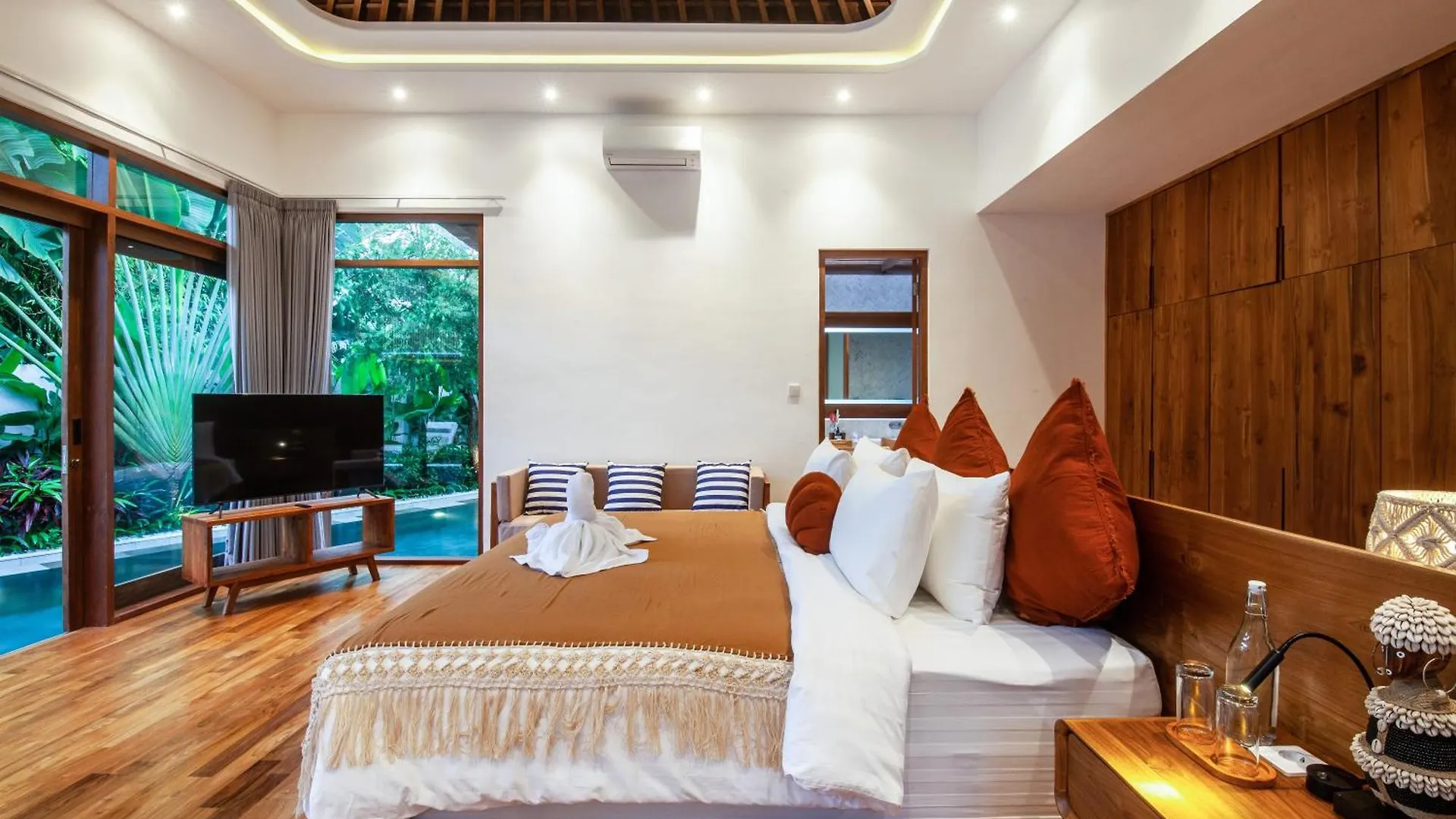 Seminyak Villa Paya Paya Luxury Near Beach-Potato Head Indonésia