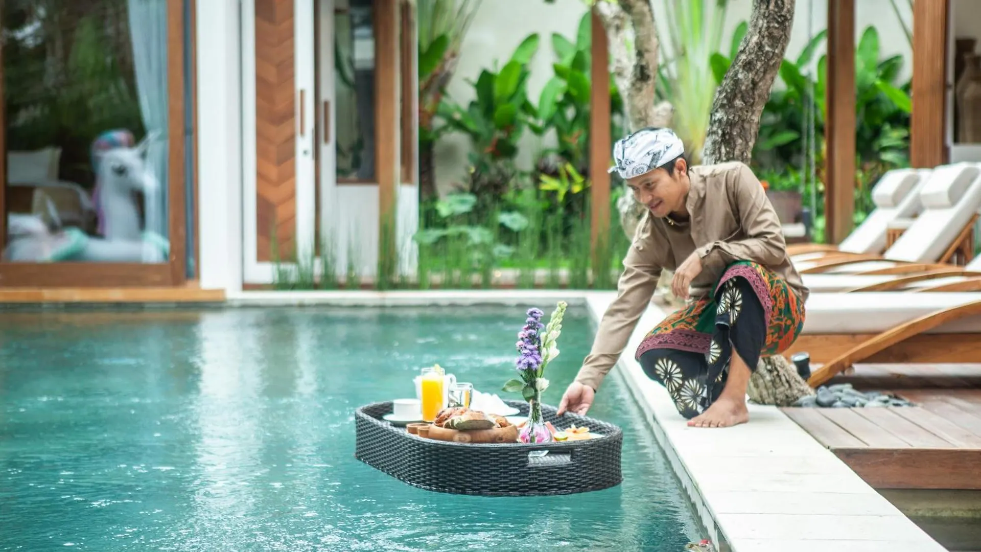 Seminyak Villa Paya Paya Luxury Near Beach-Potato Head