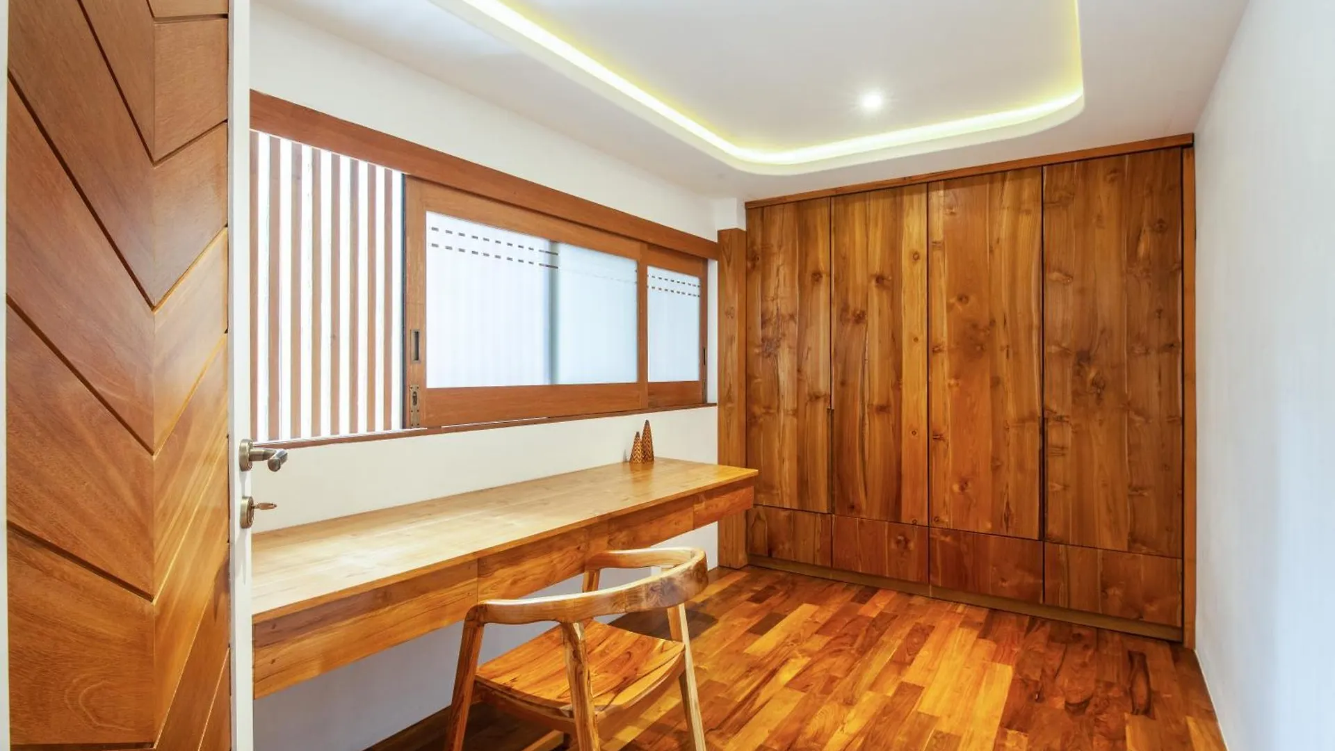 Seminyak Villa Paya Paya Luxury Near Beach-Potato Head