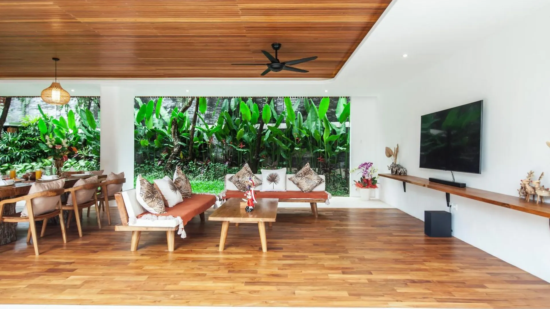 Seminyak Villa Paya Paya Luxury Near Beach-Potato Head
