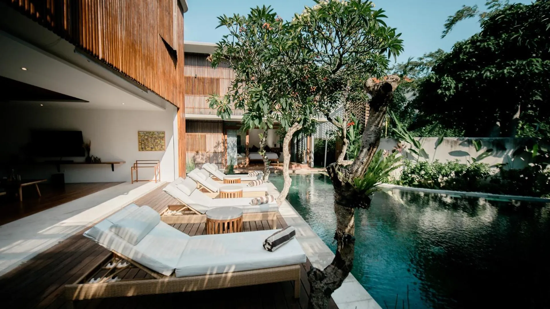 Seminyak Villa Paya Paya Luxury Near Beach-Potato Head